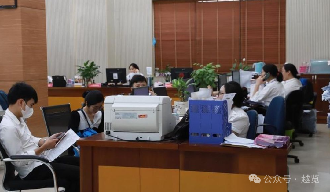 不养闲人！越南政治体系编制再削5-10%
